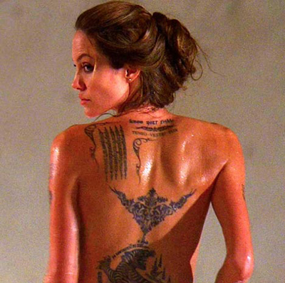 Actress Angelina Jolie has added a new tattoo 