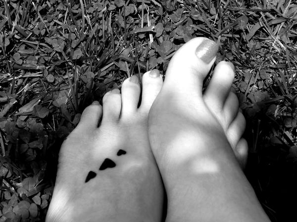 Simple Heart Tattoos On Foot Picture 3